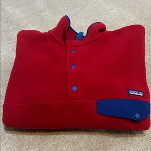 Patagonia Synchilla Men’s Red Snap Fleece Pullover.  Size M. EUC